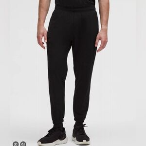 Lululemin Men’s “Surge” Jogger 32” Inseam (L) *REGULAR* *SOLD OUT AT LULU*